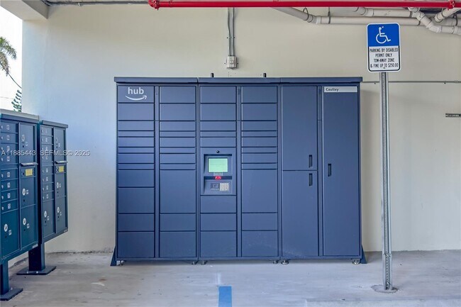 Building Photo - 21850 Old Dixie Hwy