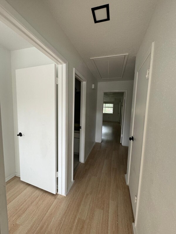 Building Photo - 6685 Kentwick Dr