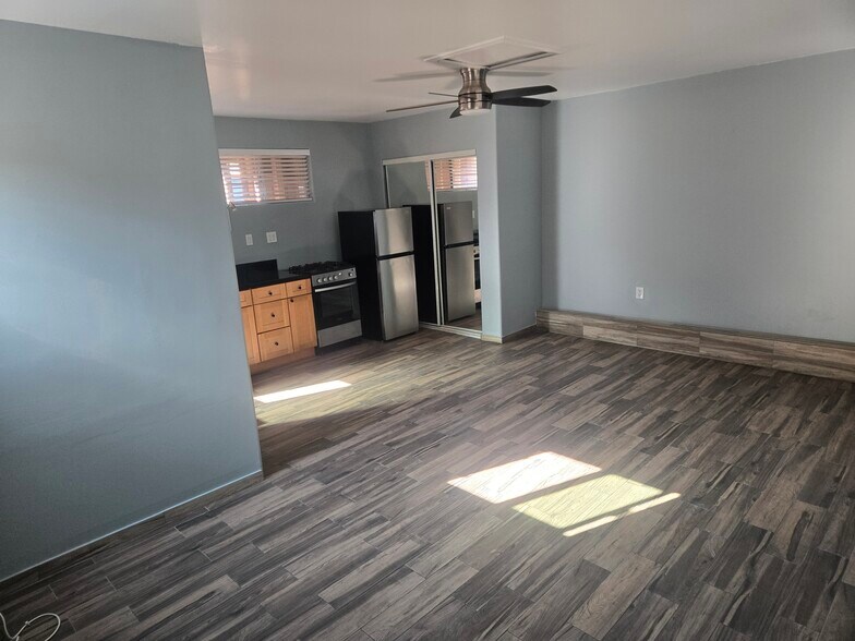 Building Photo - 23355 Welby Way