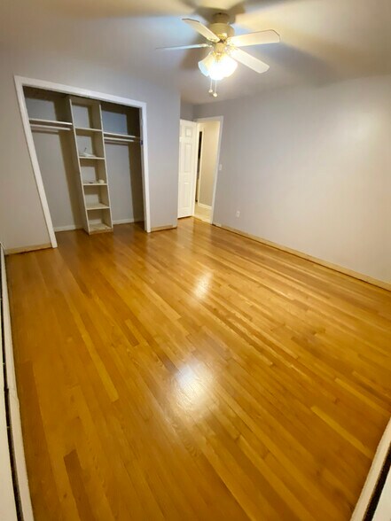 Bedroom A - 110 Dobson St