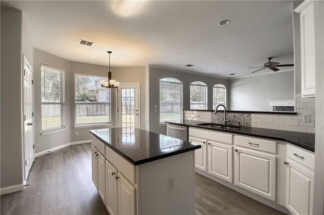 Building Photo - 1009 Placid Creek Ct