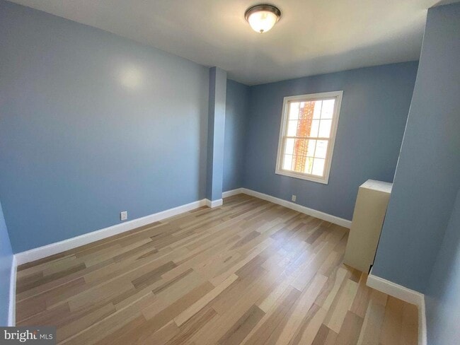 Building Photo - 4055 N 9th St