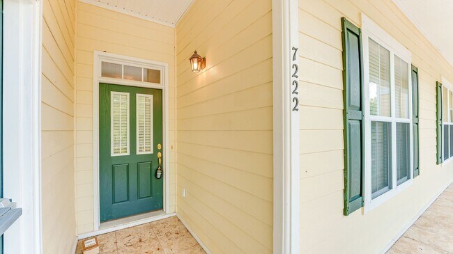 Building Photo - 2 Bedroom 2 Bath Condo in Indigo Hall at Hope Plantation - Johns Island