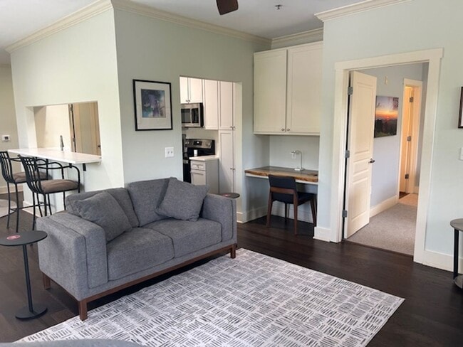 Building Photo - Asheville Furnished Rental!- Beaucatcher H...