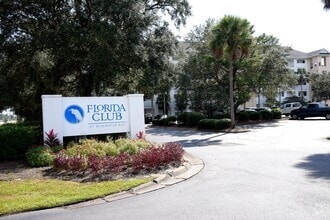 Building Photo - Desirable Florida Club Unit!