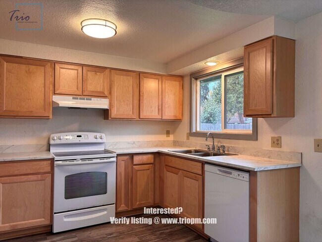 Building Photo - 630 64th St