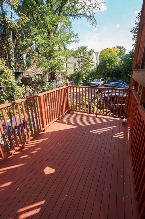 Building Photo - 210 Prospect St