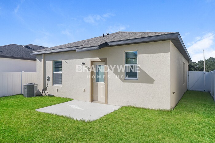 Building Photo - 35483 Eastbrook Ave
