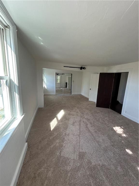 Building Photo - 2165 Hartford Ave