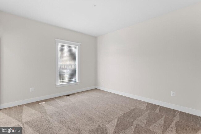 Building Photo - 207 Miles Hawk Terrace