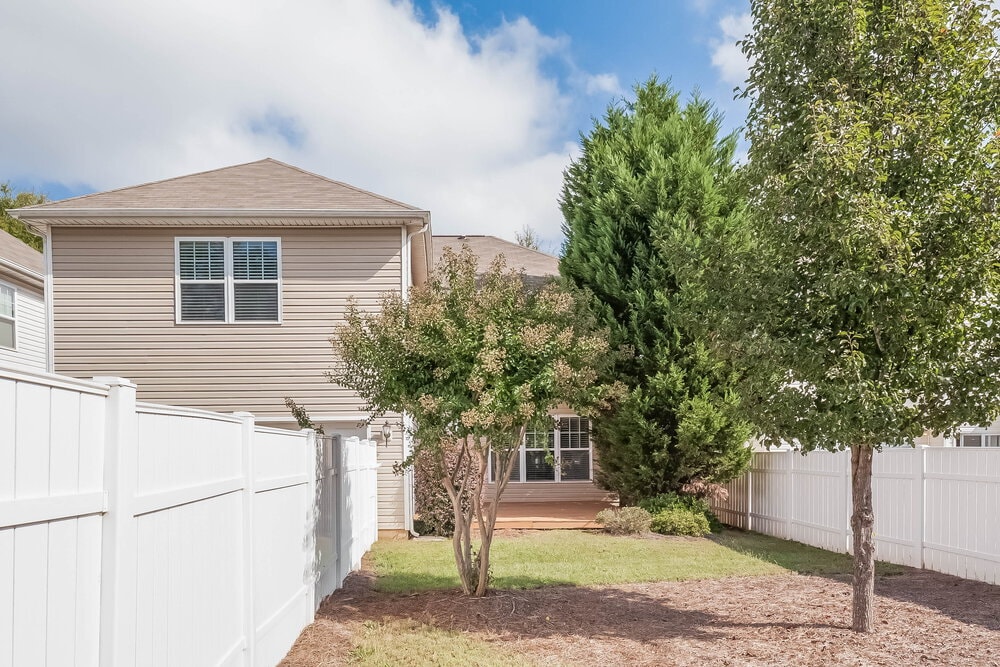 Building Photo - 6014 Colonial Garden Dr