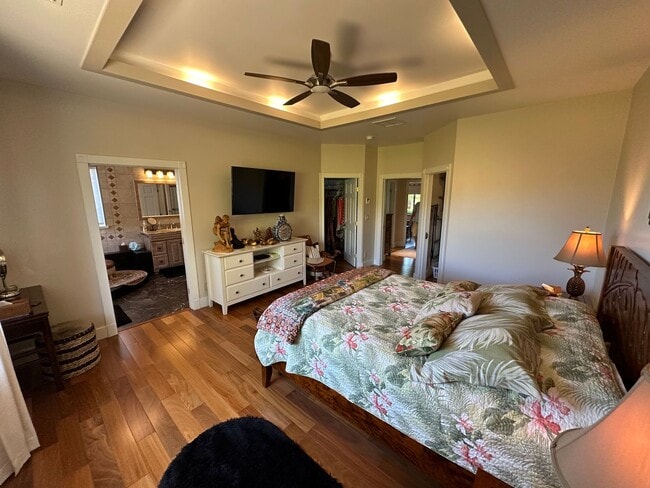 Building Photo - Luxury Living at the Edge of S. Kihei Bordering Wailea!
