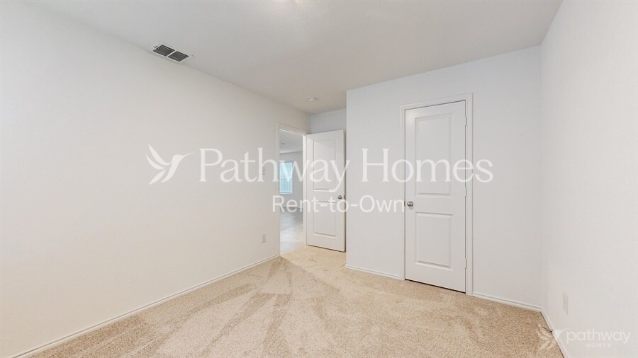 Building Photo - 8809 Red Fox Trl