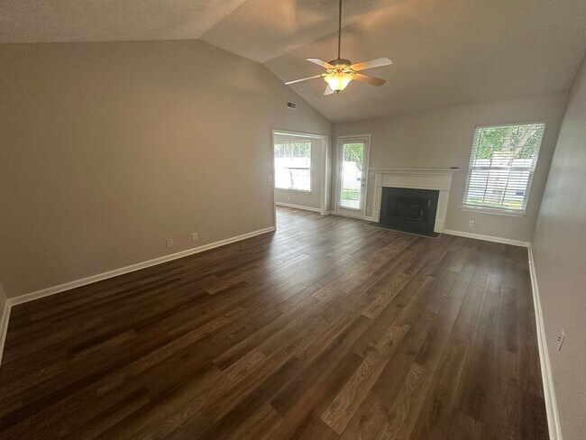 Building Photo - 3262 Prater Ct