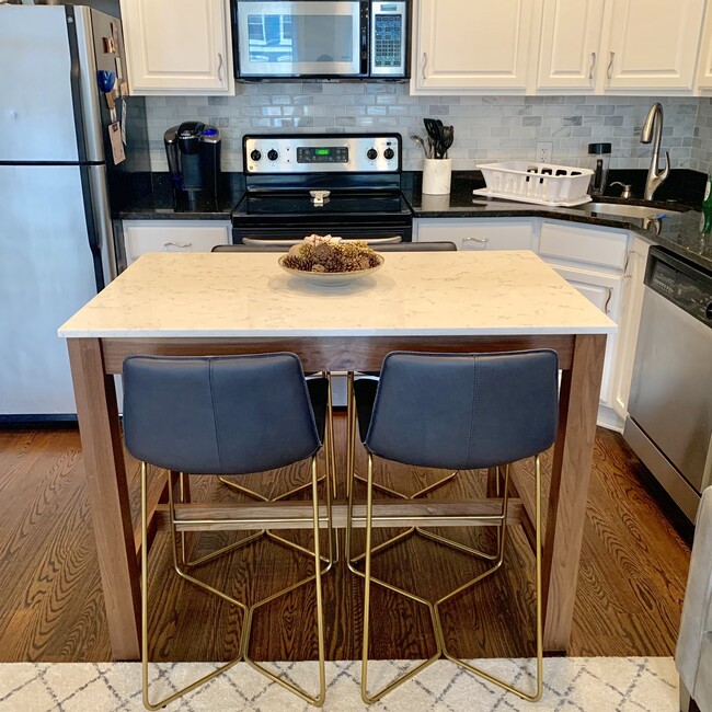 Dining Room / Kitchen - 521 Florida Ave NW