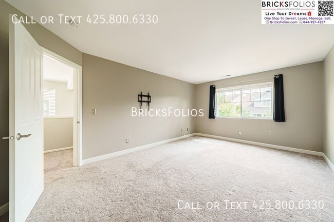Building Photo - 2728 84th Dr NE