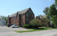 Building Photo - Buckingham Manor Apartments- Dundee