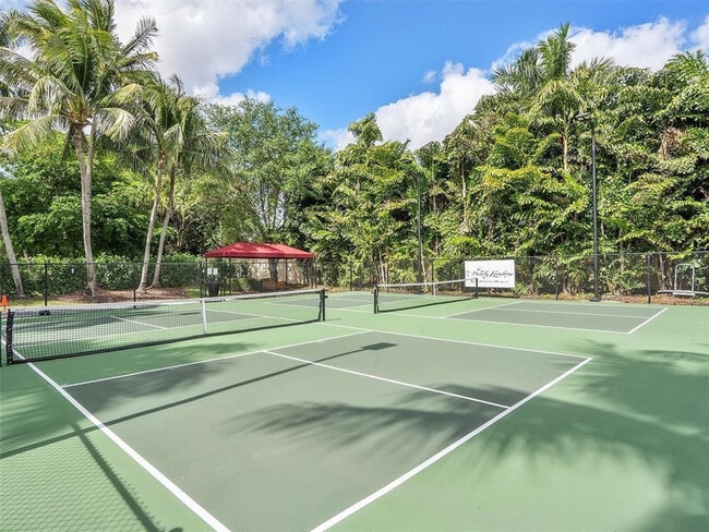 Building Photo - 10897 Canary Island Ct