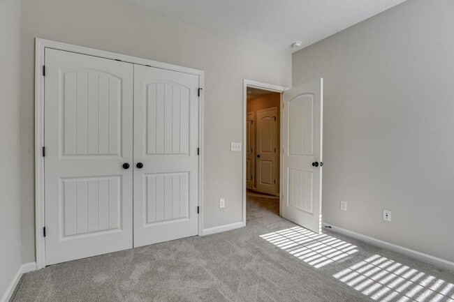 Building Photo - 5006 Copse Dr