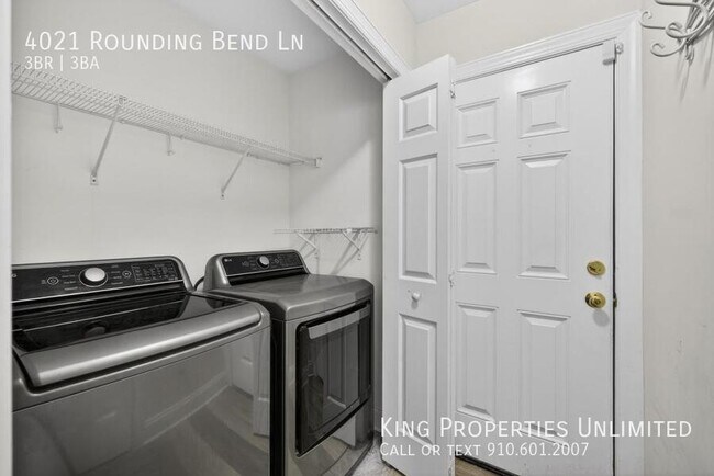 Building Photo - 4021 Rounding Bend Ln