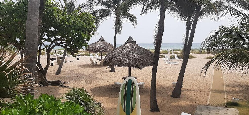 Building Photo - 710 N Ocean Blvd