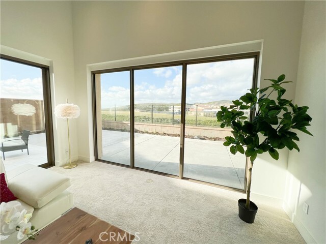 Building Photo - 129 Halworth