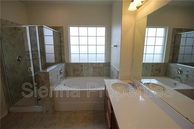Building Photo - 7200 Altidore Dr