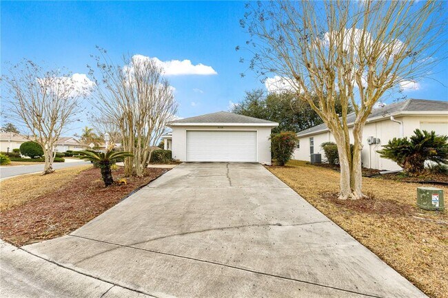 Building Photo - 9770 SW 92nd Place Rd