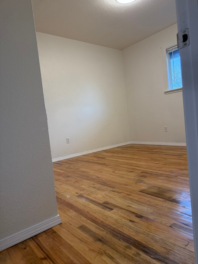 Building Photo - 8705 SW Seminole Trail