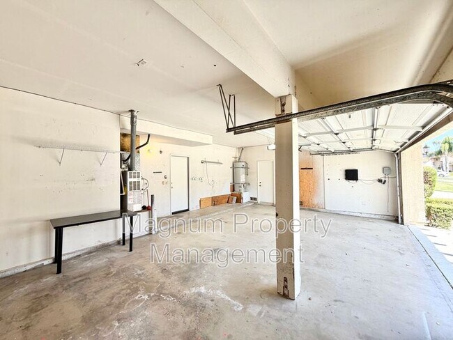 Building Photo - 28291 Tierra Vista Rd