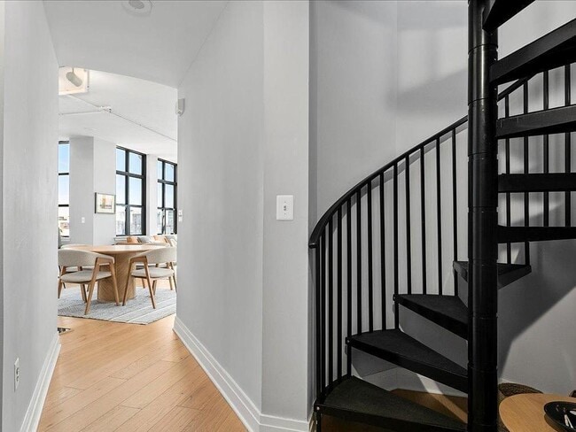 Building Photo - 2020 12th St NW