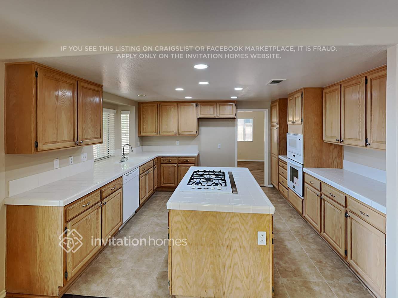 Building Photo - 40831 Mountain Pride Dr
