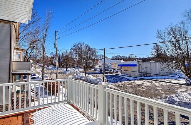 Building Photo - 17 Pidge Ave