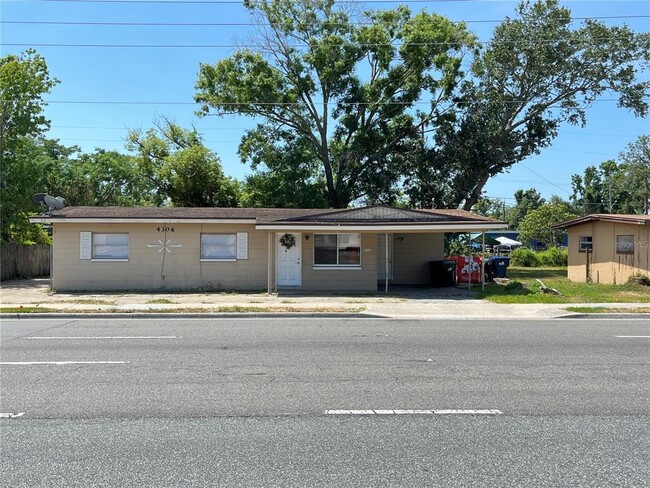 Building Photo - 4306 Silver Star Rd