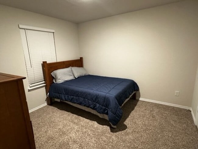 Building Photo - Move-In Ready! Brand-New 4BR Home with Appliances Included
