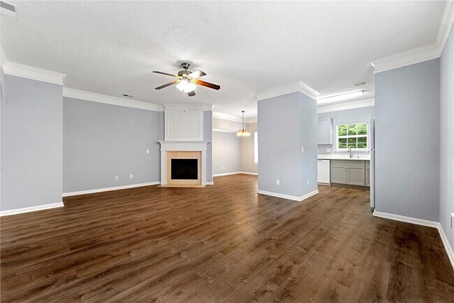 Building Photo - 5654 Lawley Rd
