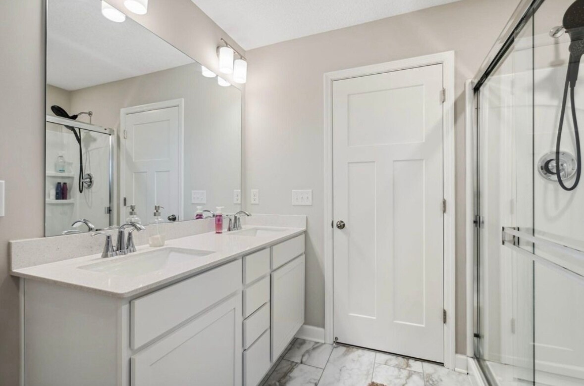 Building Photo - 11351 83rd St NE