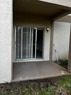 Building Photo - 1846 Abbey Rd