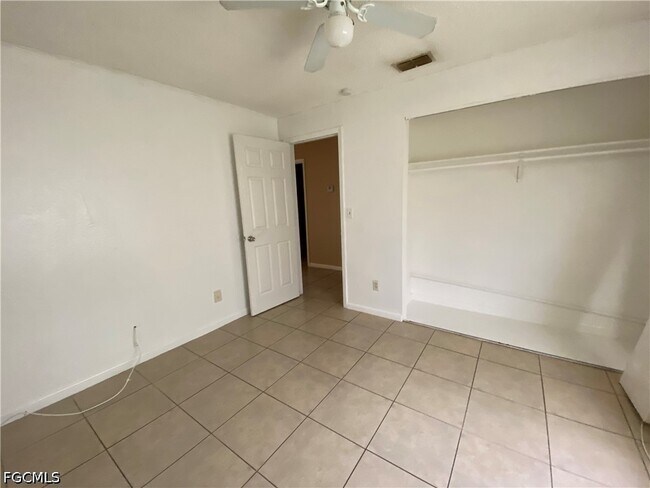 Building Photo - 4425 Ruthann Ct