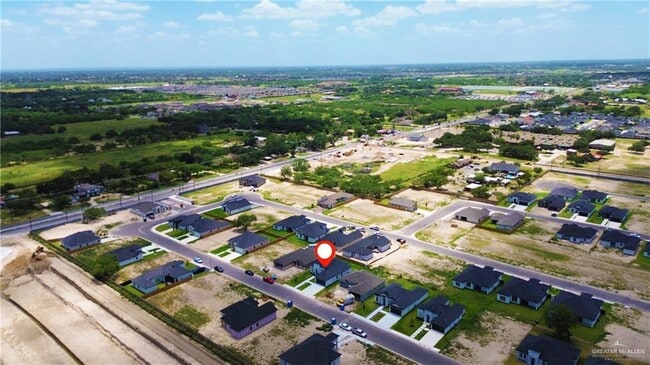 Building Photo - 26 N 49th Ln