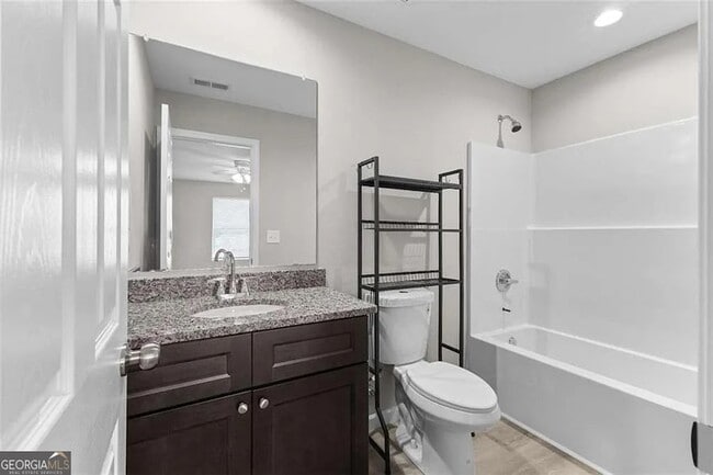 Building Photo - 403 Aaron Brown Rd
