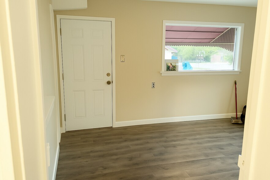 Building Photo - 1209 Berkley Ave