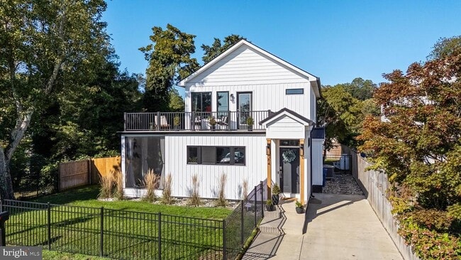 Building Photo - 84 S Chesapeake Ave