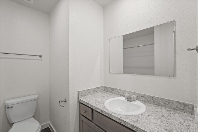 Building Photo - 12603 Telge Rd