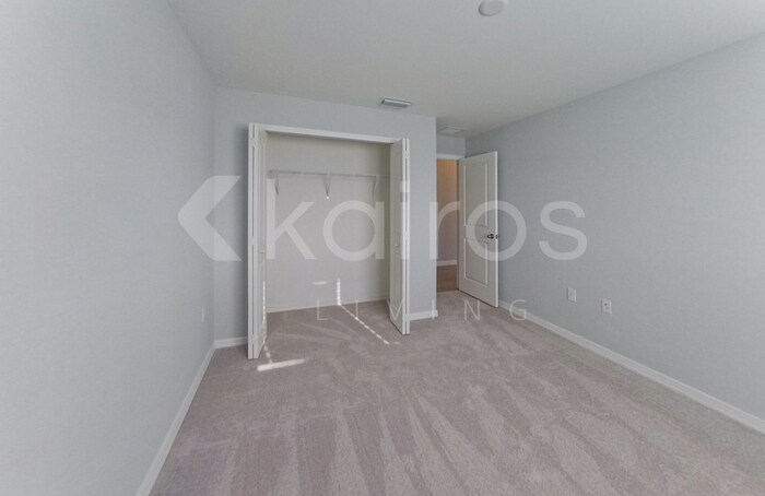 Building Photo - 227 Pennfield St