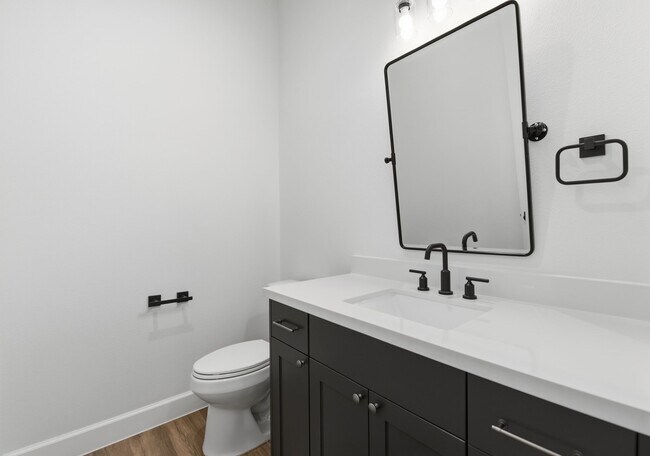 Building Photo - 19330 Veterans Rd