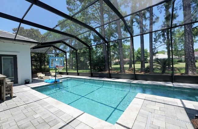 Building Photo - 83 Azure Pl