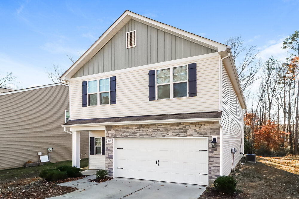 Building Photo - 1017 Helms Rd