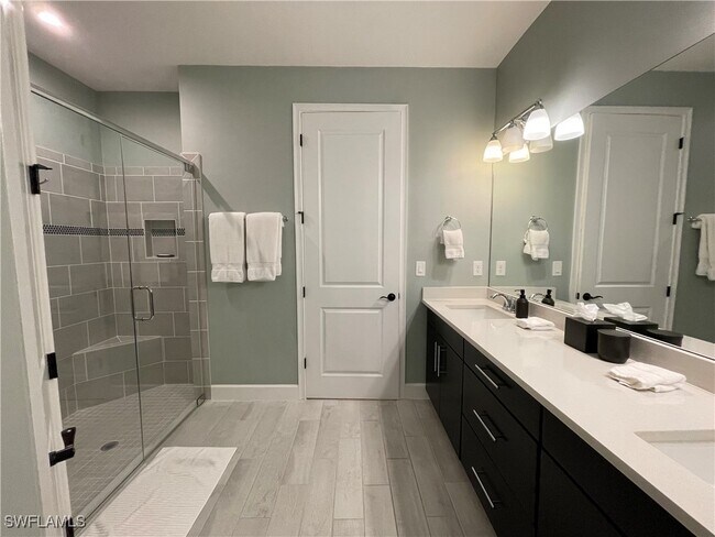 Building Photo - 8021 Calle Canovas Ct