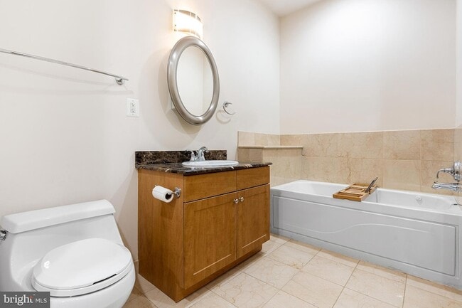 Building Photo - 1100 S Broad St